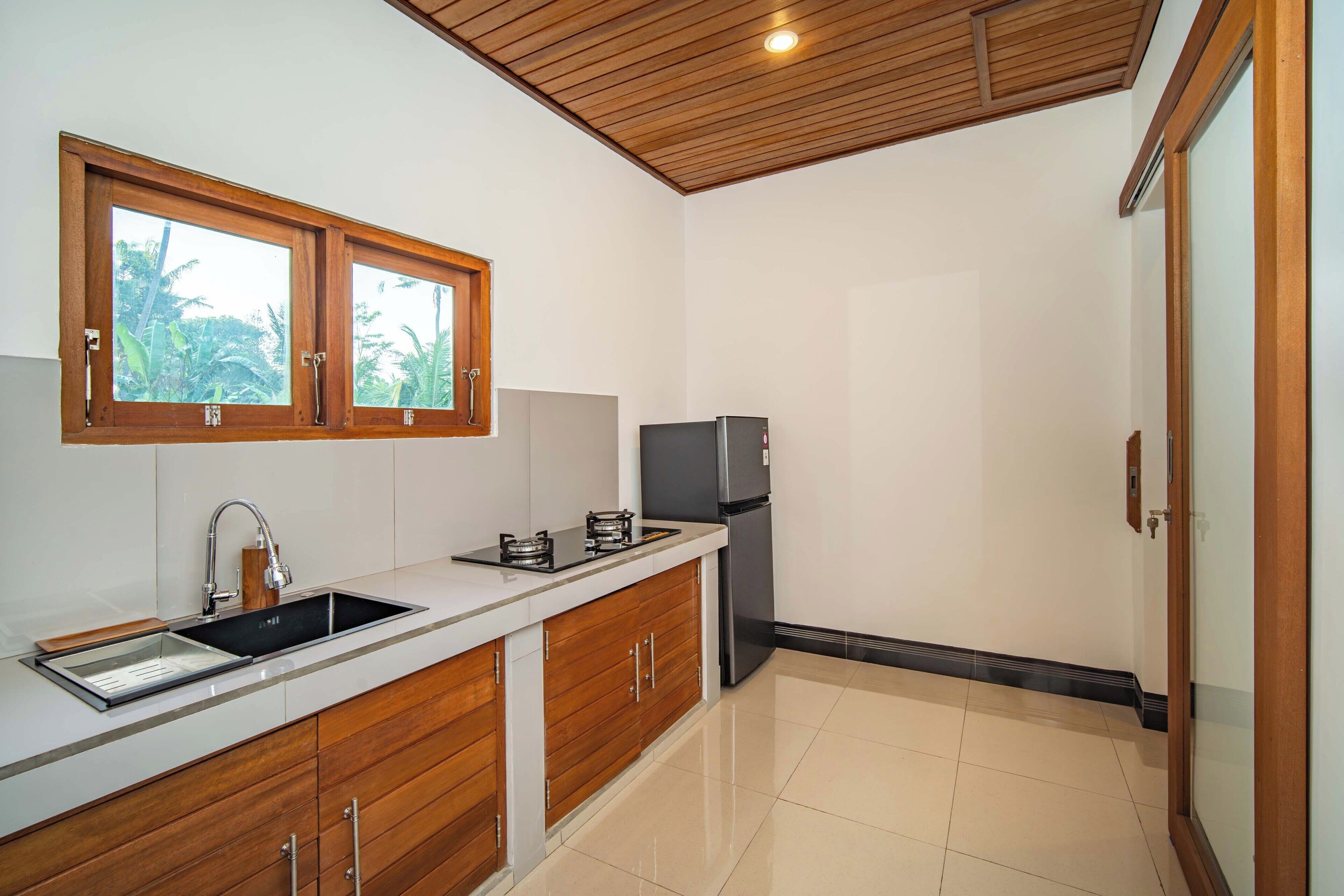 Villa, Garden View | Private kitchenette