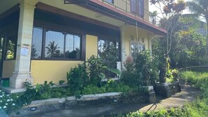 Ảnh chưa phân loại, 2 trong số 79 ảnh, nút