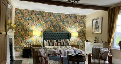 Rorrington Hall Bed & Breakfast