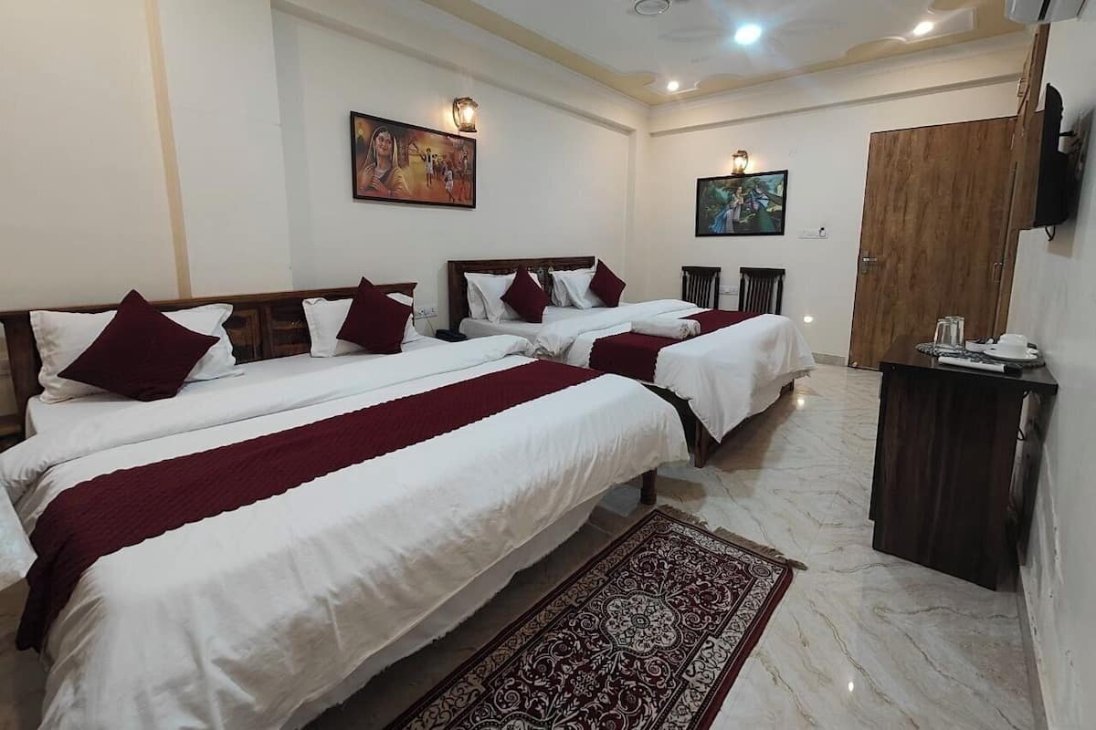 Family Quadruple Room