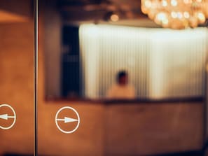 Lobby - UNWIND HOTEL&BAR Beppu (Beppu)