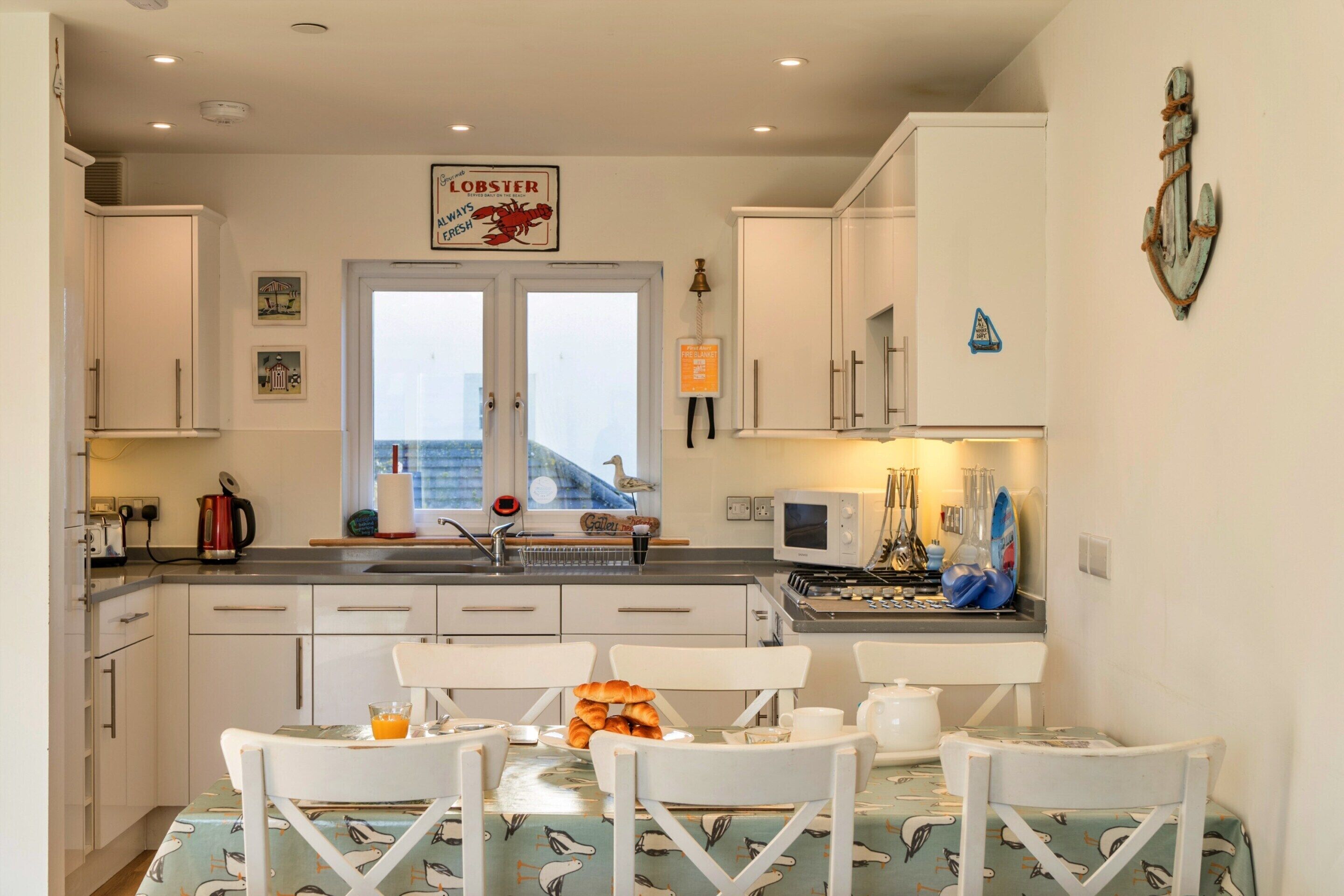 House | Dining