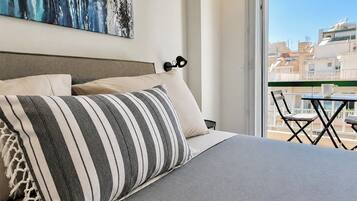 1 bedroom, iron/ironing board, Internet, bed sheets