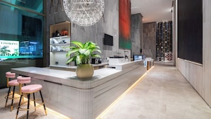 Bar (in der Unterkunft)