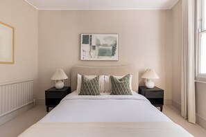 House | WiFi (free) - Sunlit Sands End Terrace & Garden (London)