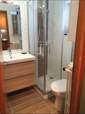 Bathroom - 3 Vallées - 2 1/2 -bedrooms apartment in Meribel perfect for ski and relaxing (Les Allues)