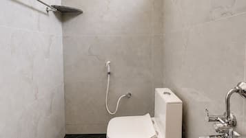Deluxe Apartment, Hill View | Bathroom