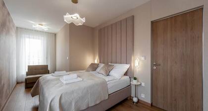 Premium Home in the Old Town – Self Check-in, No Extra Fees