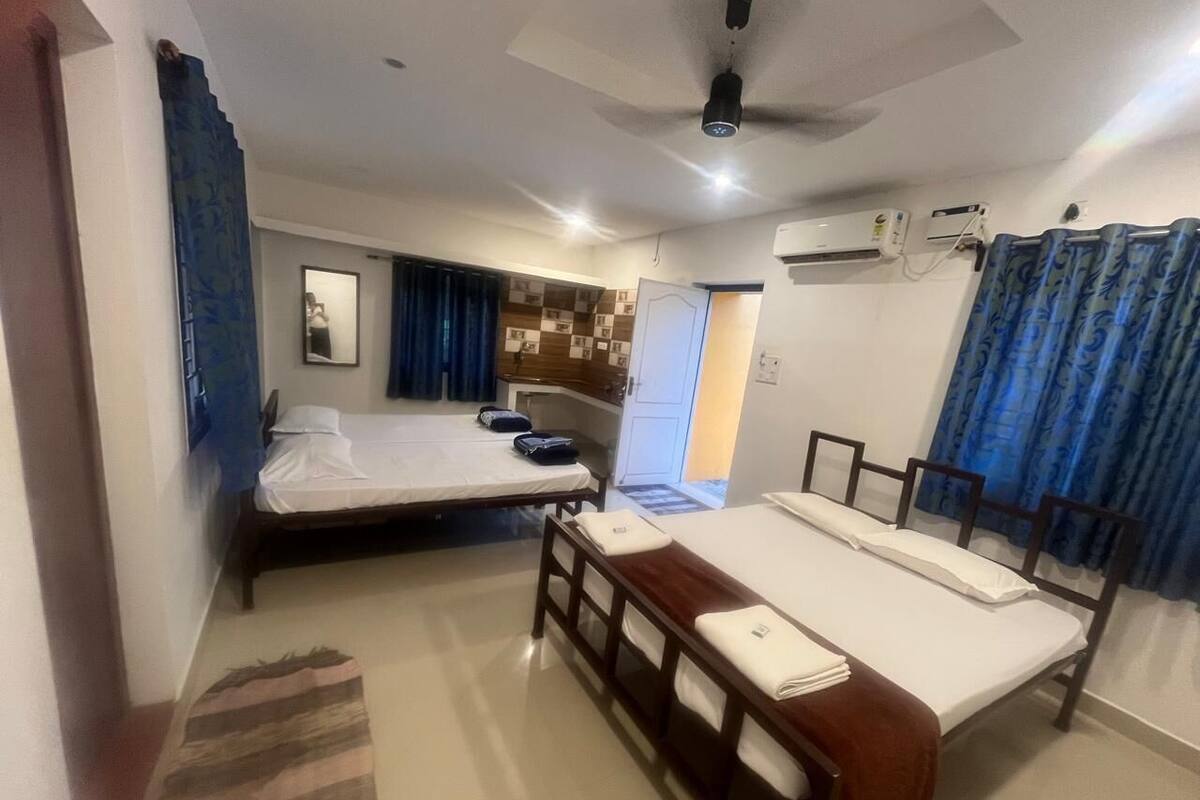 Family Double Room | WiFi (free)