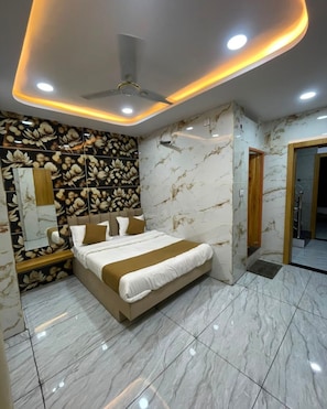Free WiFi - Hotel Aaradhya (Ujjain)