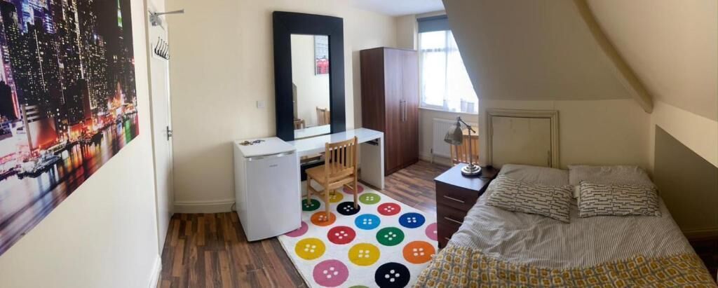 Habitación básica doble, 1 cama doble, no fumadores, patio | Wifi gratis