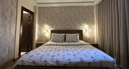 Mountain View Apartment Murree Sleeps 6