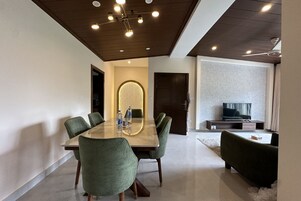 Apartment, Mountain View | Dining