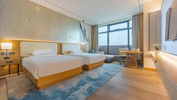 Superior Twin Room, City View | Laptop workspace, WiFi (free)