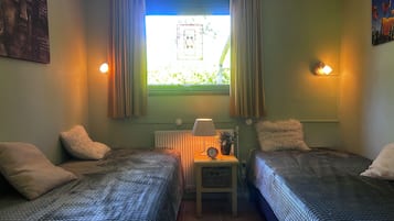 2 Schlafzimmer, Reisekinderbett, WLAN