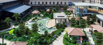LANDISON HUABIN HOT-SPRING HOTEL SHAANXI