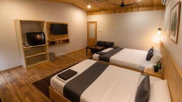 Family Room | WiFi (free)