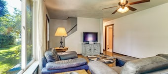 6 Mi to Crater Lake NP / Quiet & Secluded Home
