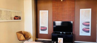 iNtsika Boutique 502