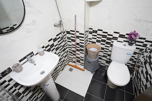Bathroom - Charming 2 -Bedroom Apartment in Martil, Morocco (Martil)