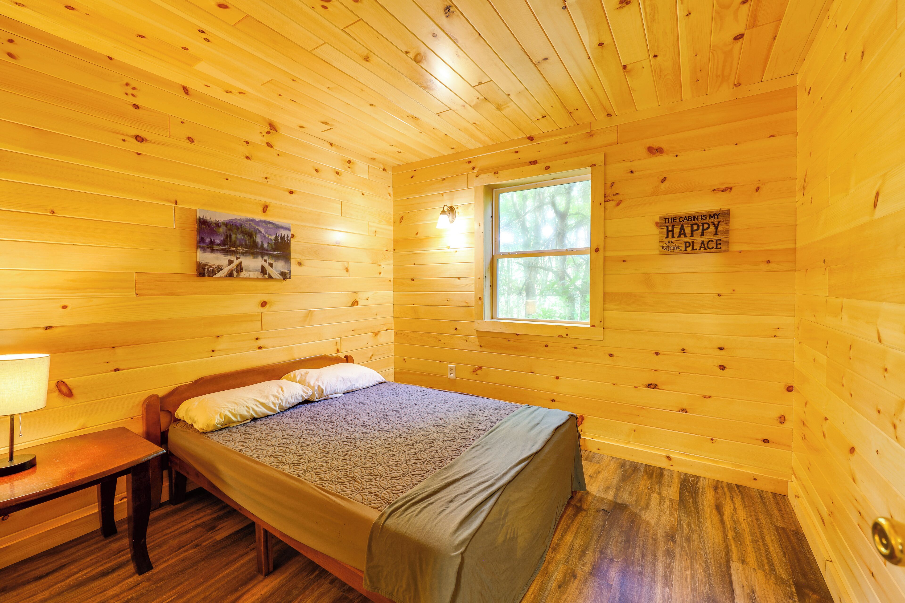 1 bedroom, internet, bed sheets
