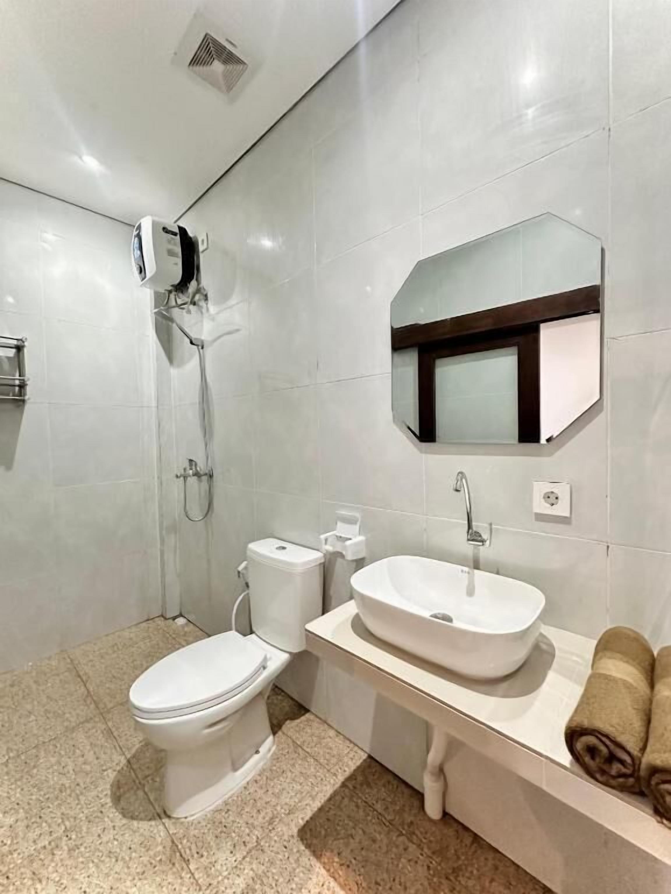 Deluxe Double Room | Bathroom