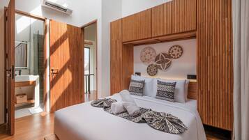 Villa | Premium bedding, in-room safe, iron/ironing board (on request)