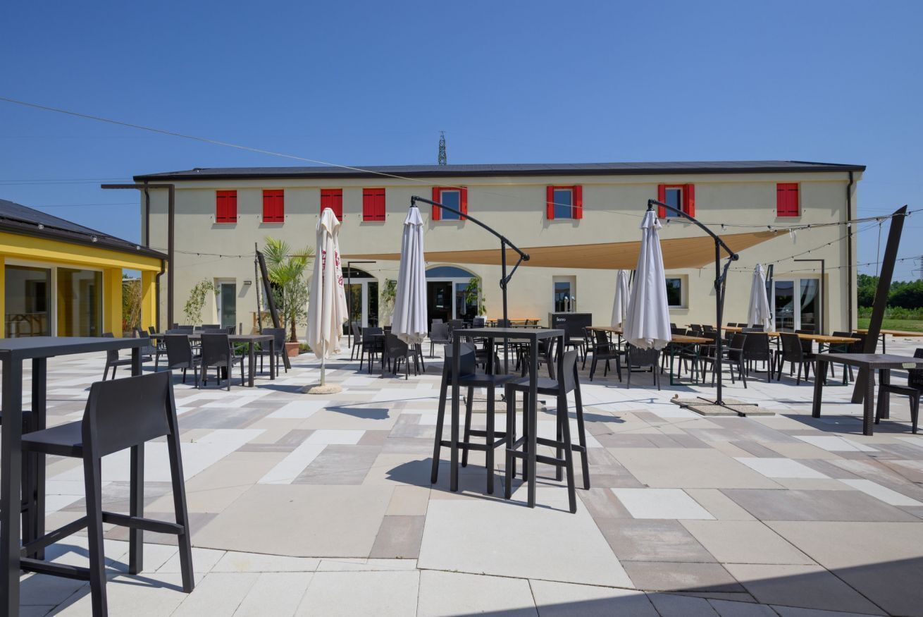 Utendørsservering