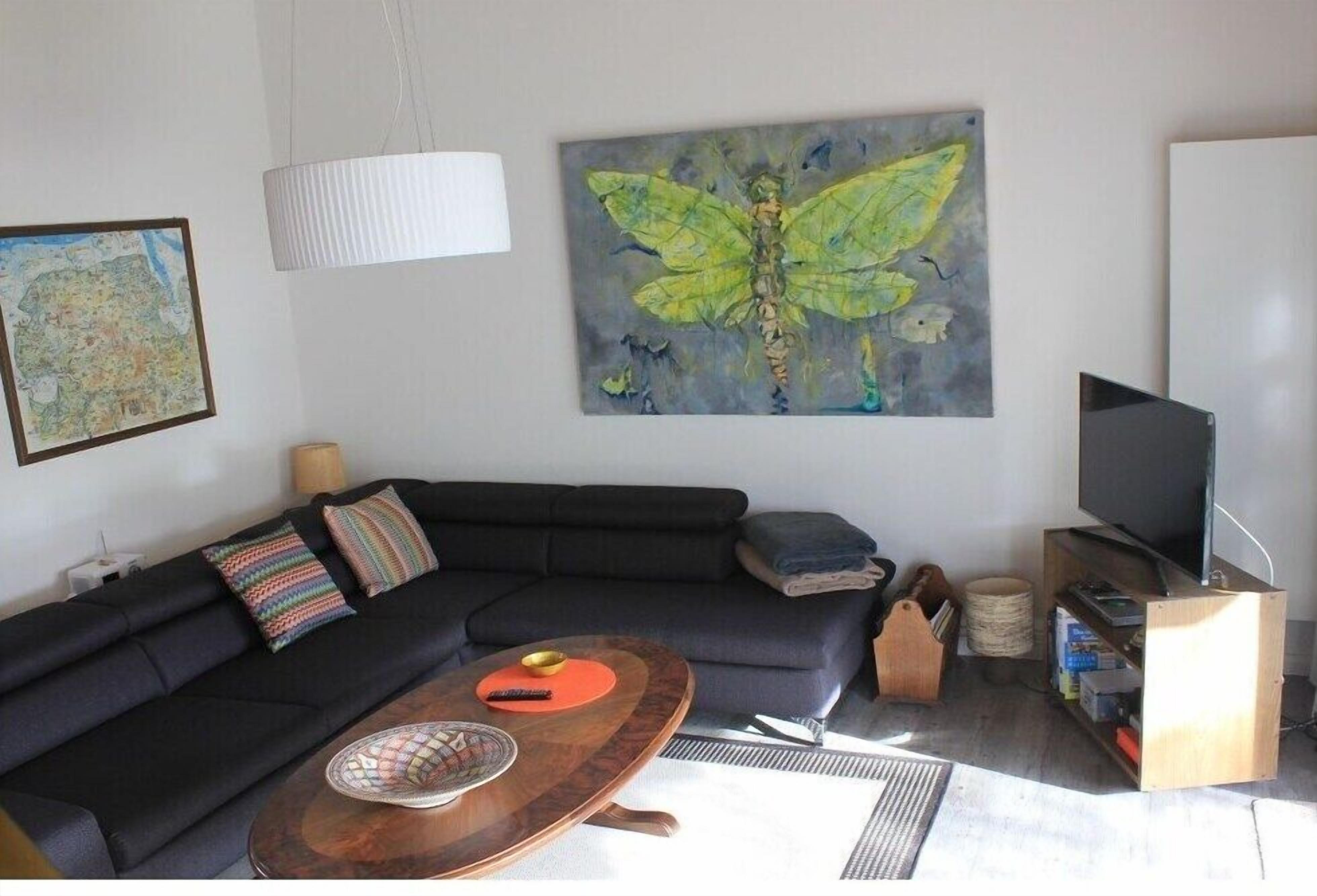 Smart TV, stereo