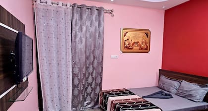 S4 Homestay