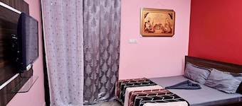 S4 Homestay