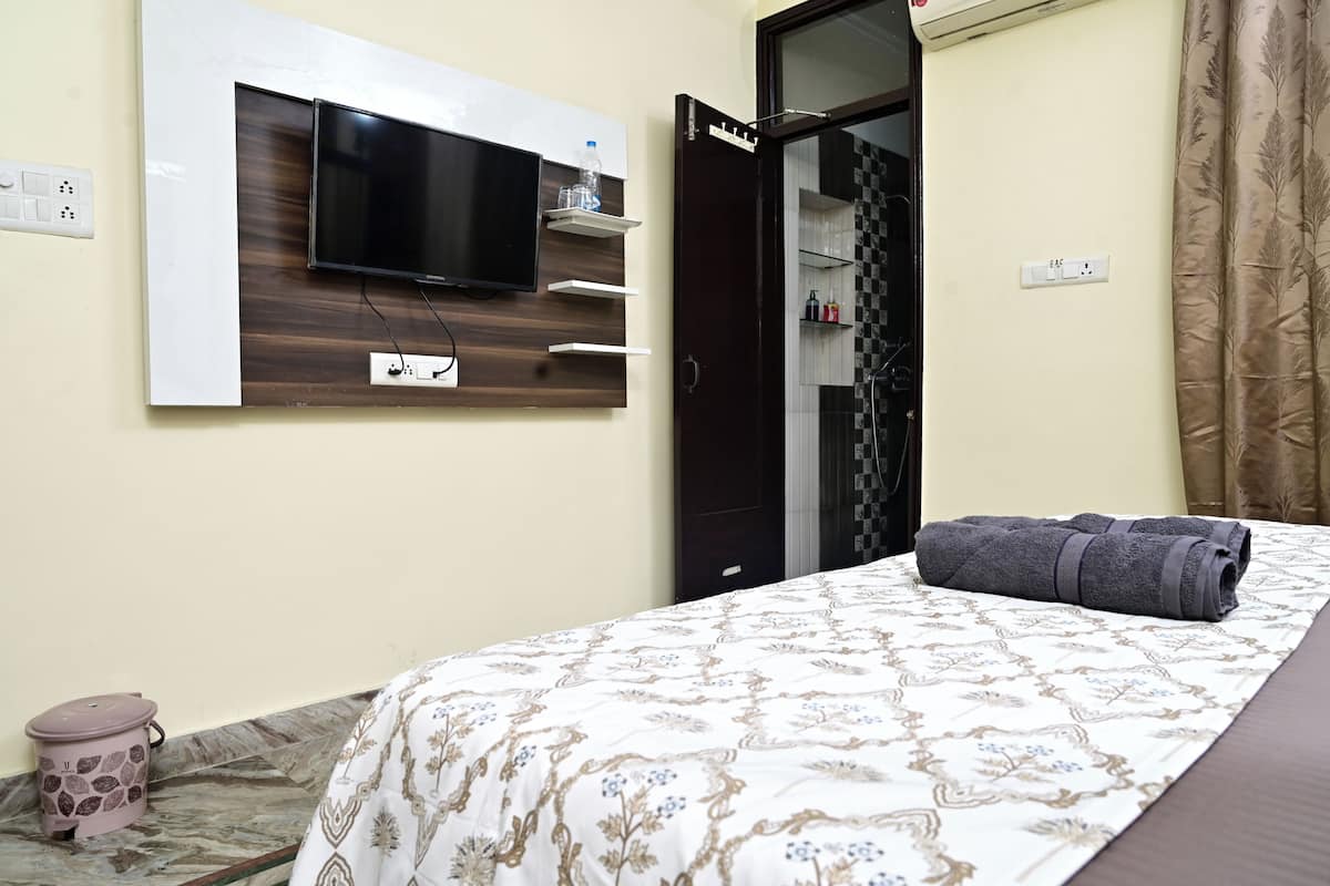 Deluxe Duplex, City View | Laptop workspace, WiFi (free)