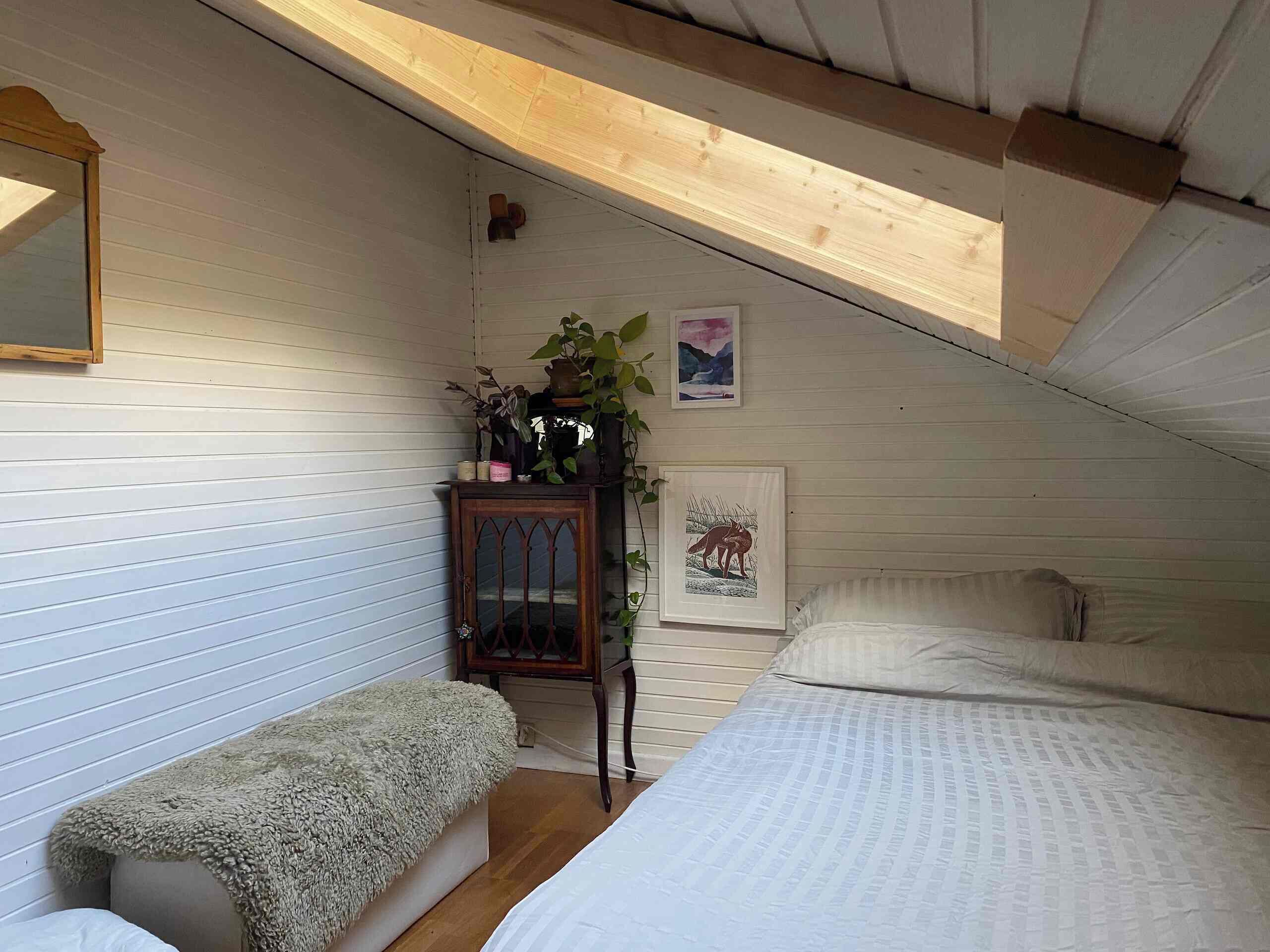 3 chambres, fer et planche à repasser, Wi-Fi, draps fournis