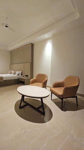 Chambre Deluxe, vue jardin | Fer et planche à repasser, Wi-Fi gratuit