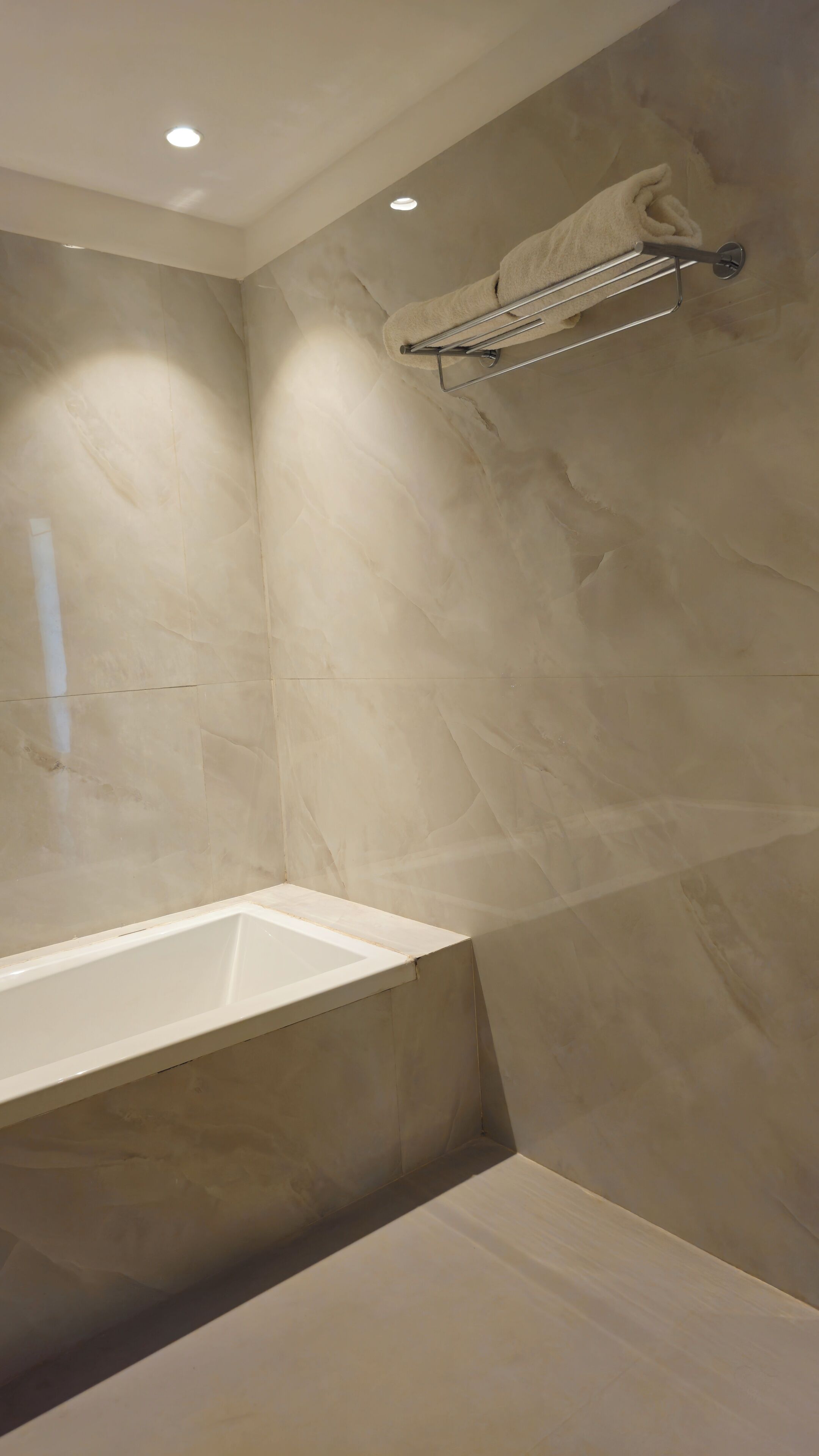 Familien-Suite, Balkon | Badezimmer