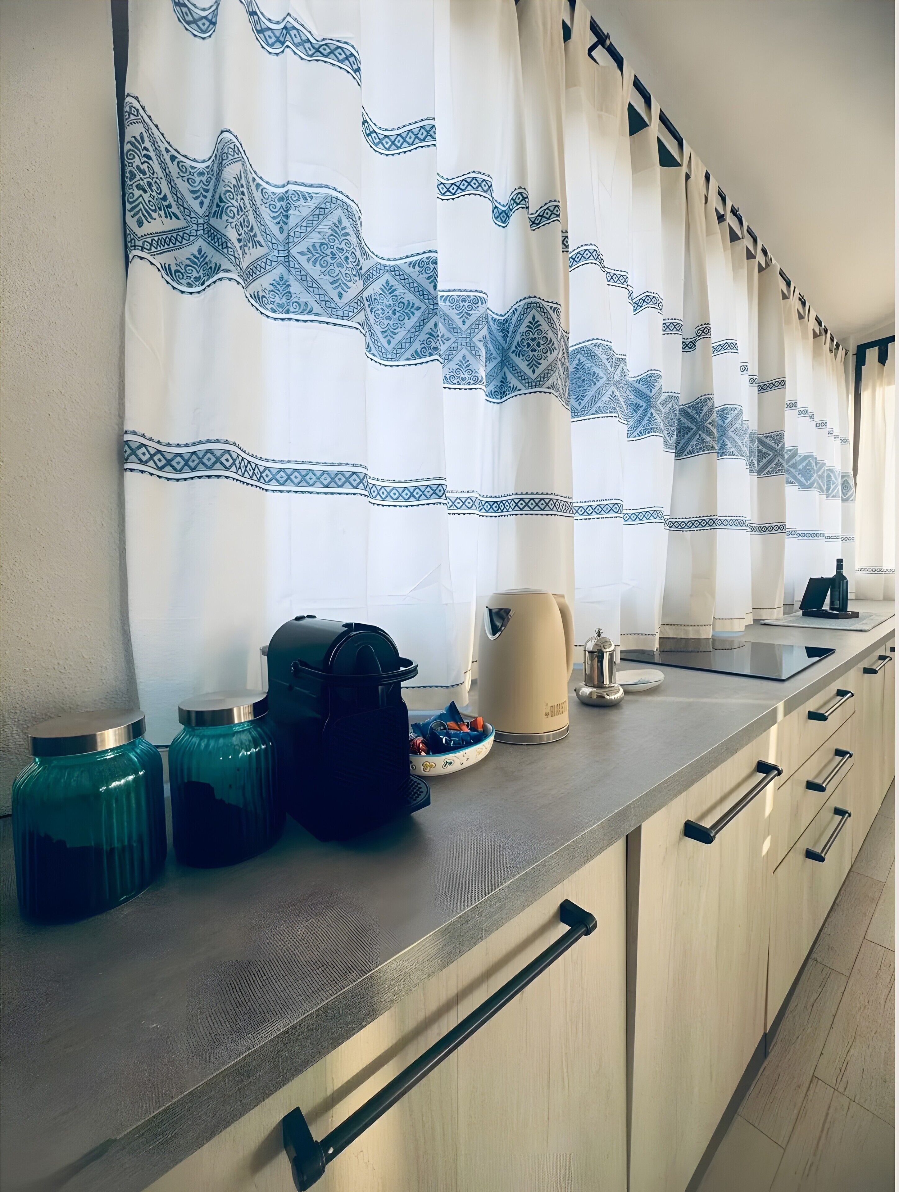 Cafeteira/chaleira, chaleira elétrica