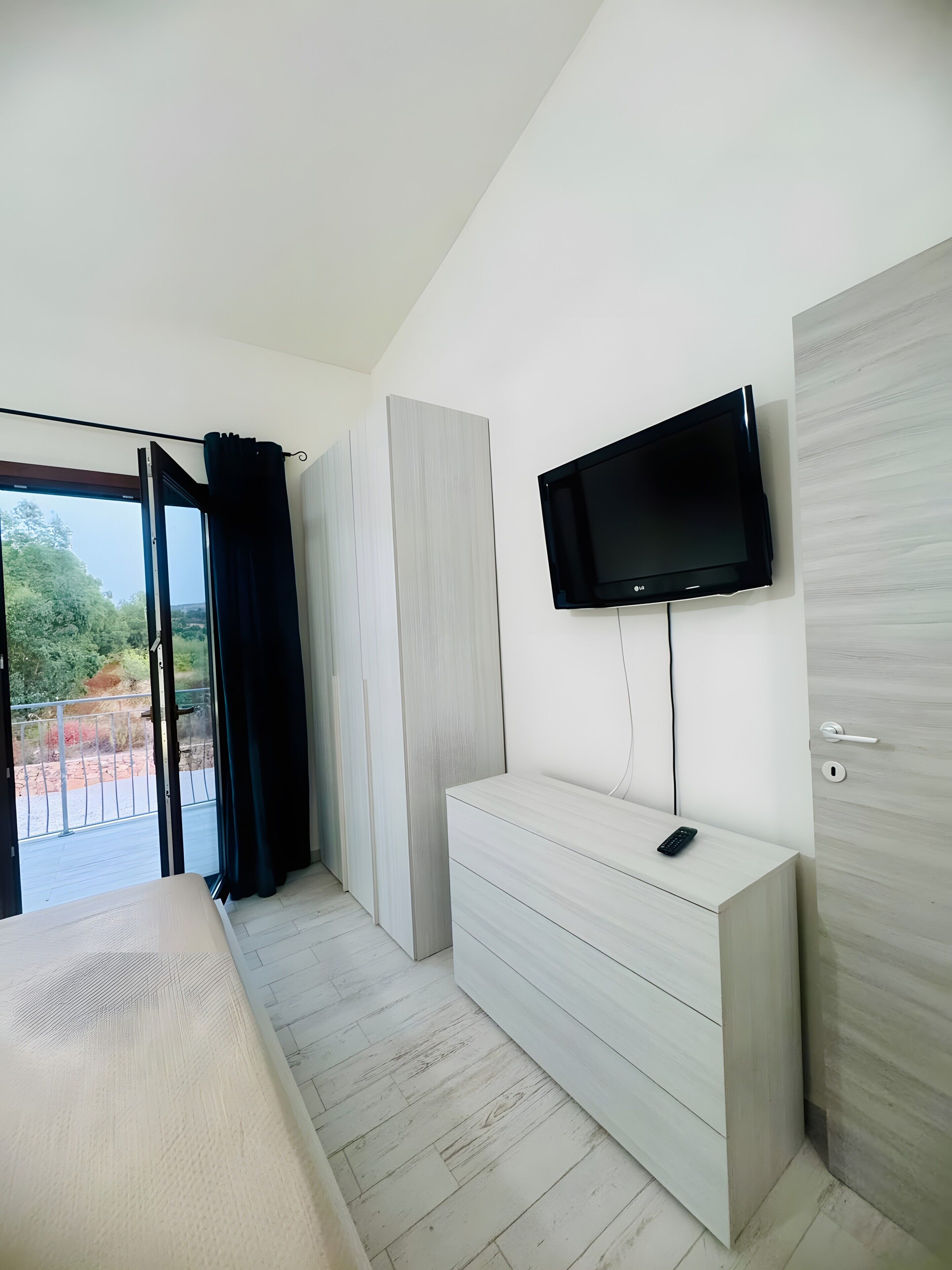 1 quarto, ferros/tábuas de passar roupa, Wi-Fi, roupa de cama