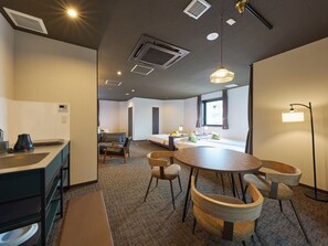 Apartament Deluxe, balcó, vistes a la ciutat | Interior