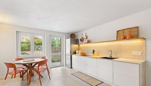 Estay - Domus Bellighedda