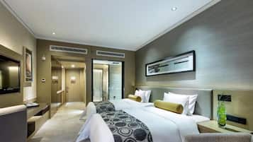 Superior Twin Room, City View | In-room safe, desk, laptop workspace, soundproofing