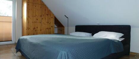 3 bedrooms