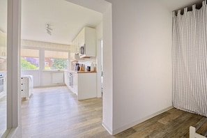 Coffee/tea maker, fridge, oven, stovetop - Zollstrasse, 1st floor (Bleckede)