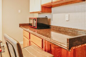 Apartment | Interior - Essex Smart Stay (Essex)