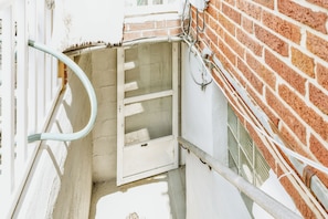 Apartment | Property grounds - Essex Smart Stay (Essex)