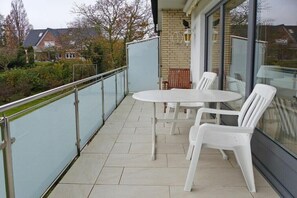 Outdoor dining - Haffkamp 22 Upper deck (Grömitz)