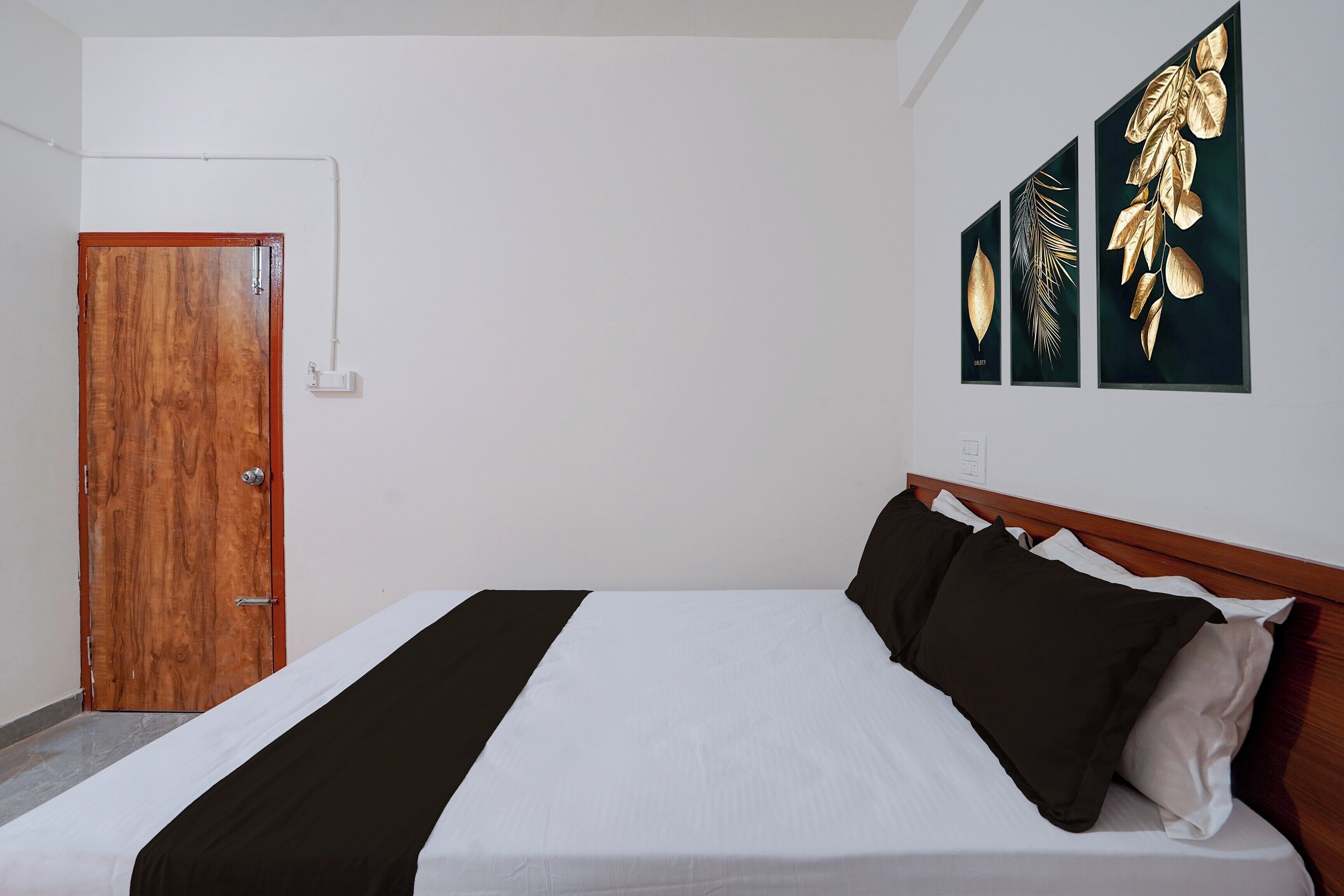 Deluxe Room | Free WiFi