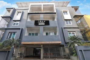 Perincian bahagian luar