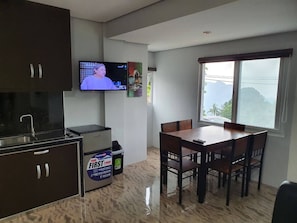 Villa, 4 Bedrooms, Smoking, Private Pool | Room amenity - Avana Hills Tagaytay Villa (Tagaytay)