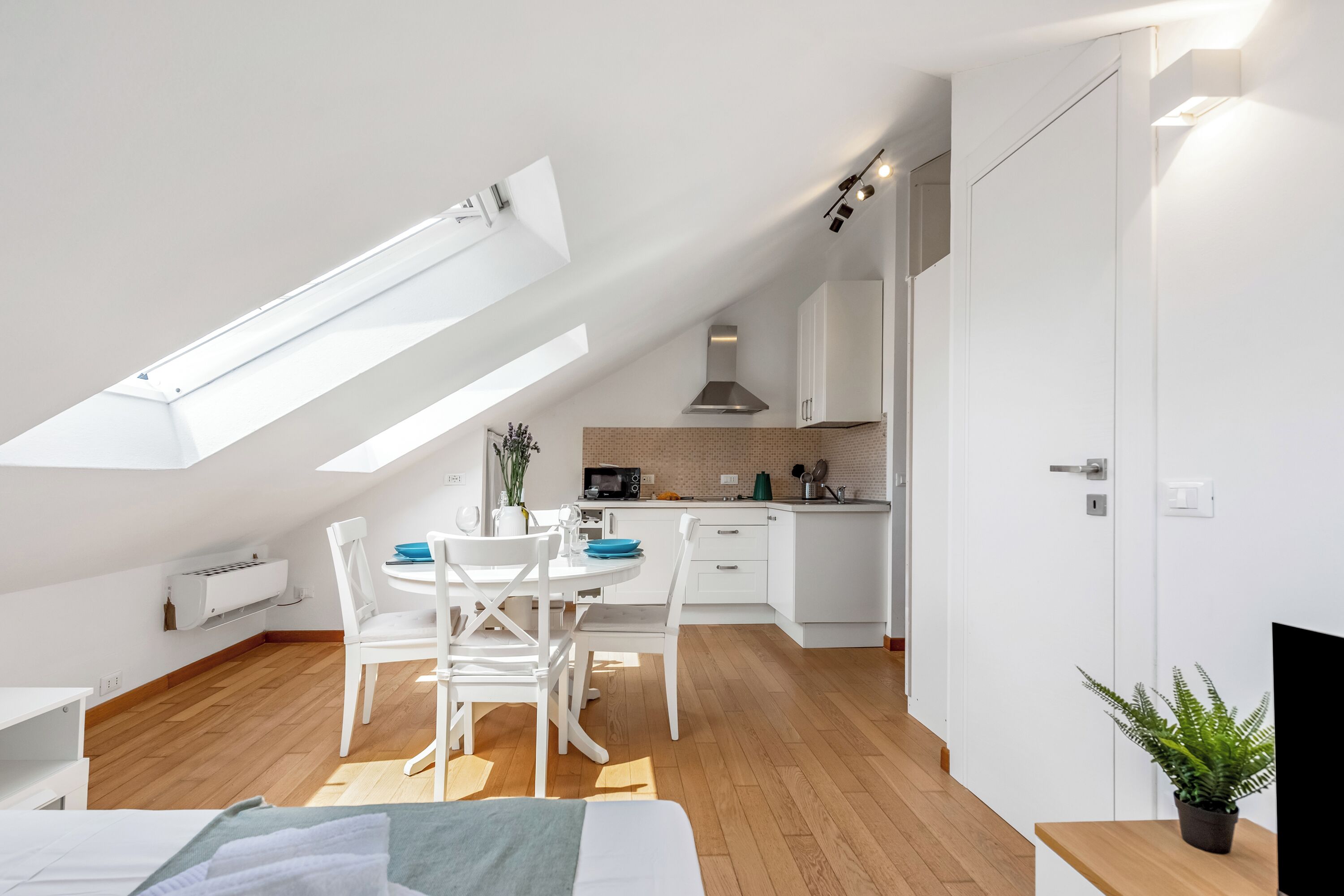 Studio Familial, four à micro-ondes (Central Loft Sestri Levante) | Intérieur