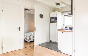 2 Schlafzimmer, Reisekinderbett, kostenloses WLAN